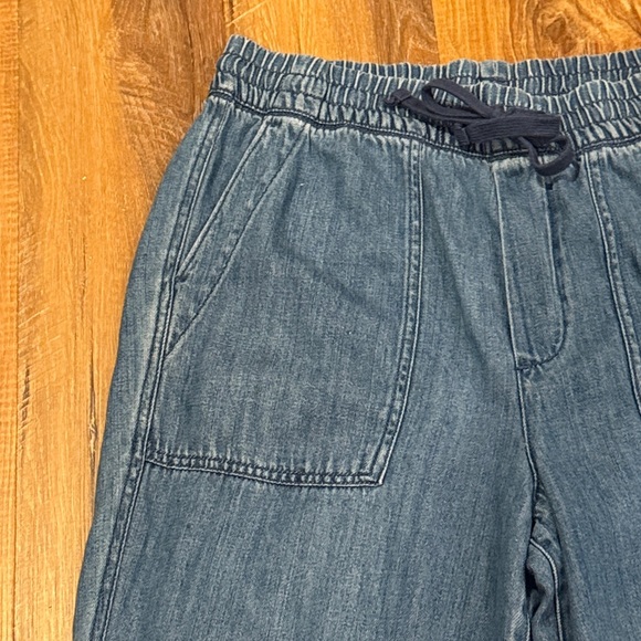 GAP Women’s Utility Joggers (Color: Blue Denim) (Size: Medium)(EUC) - Picture 5 of 13